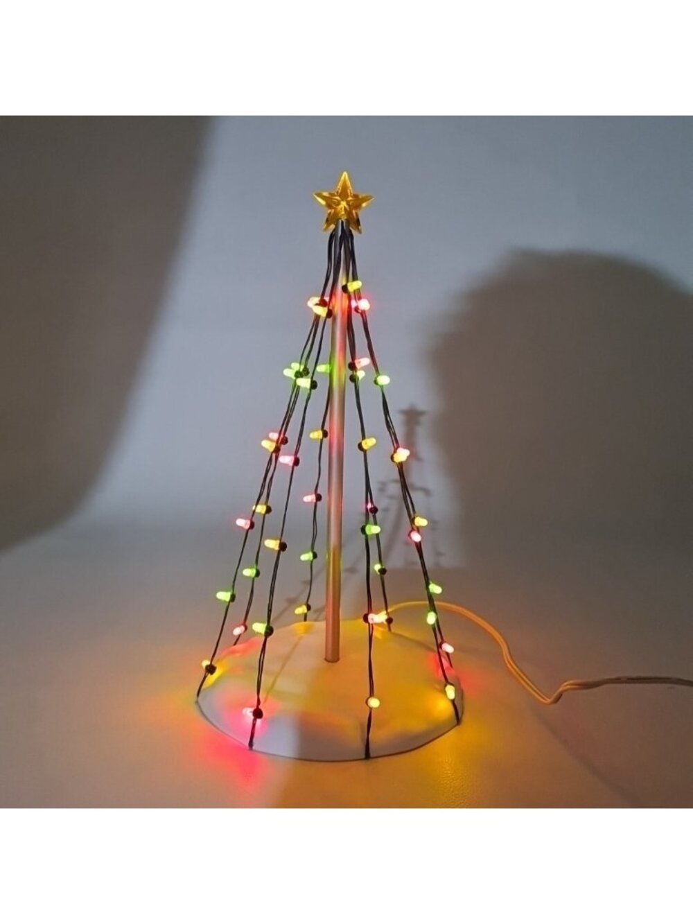 Department 56 Lighted Christmas Pole Avec 48 Mini Ampoules Led 52679 Retired